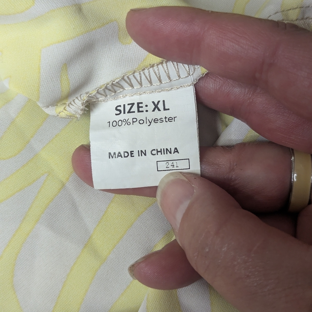 Zebra Animal Print XL Yellow and Tan Puff Sleeve with V-Neck Top - Picture 3 of 9